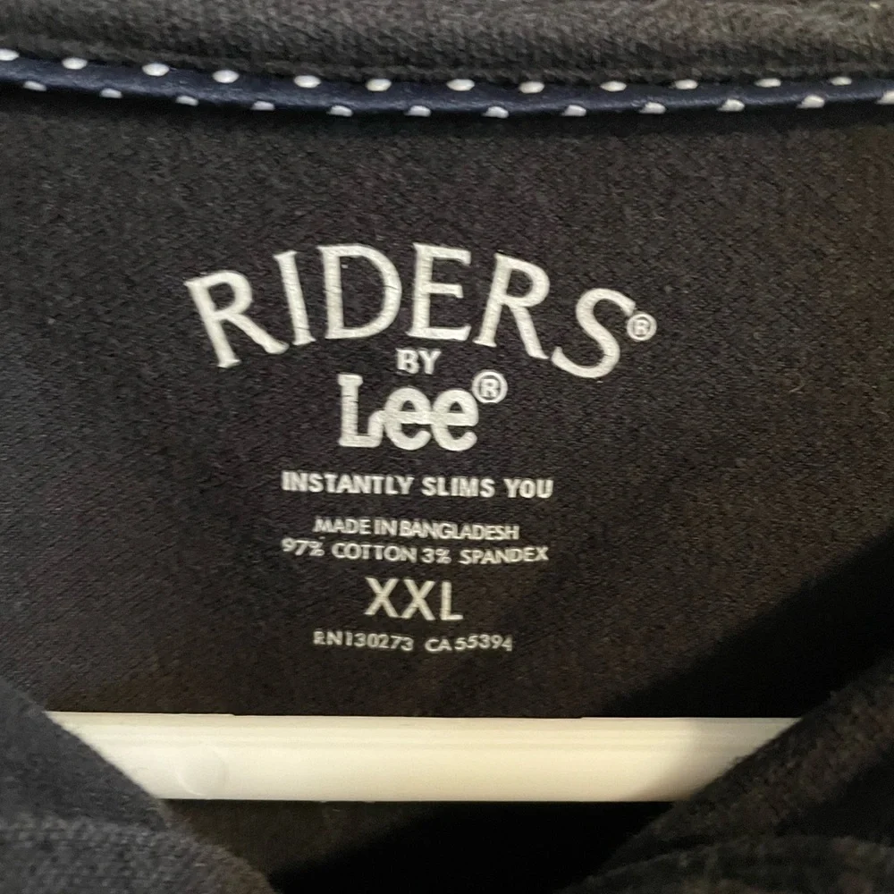Woman’s riders by Lee short sleeve polo shirt - Picture 2 of 3